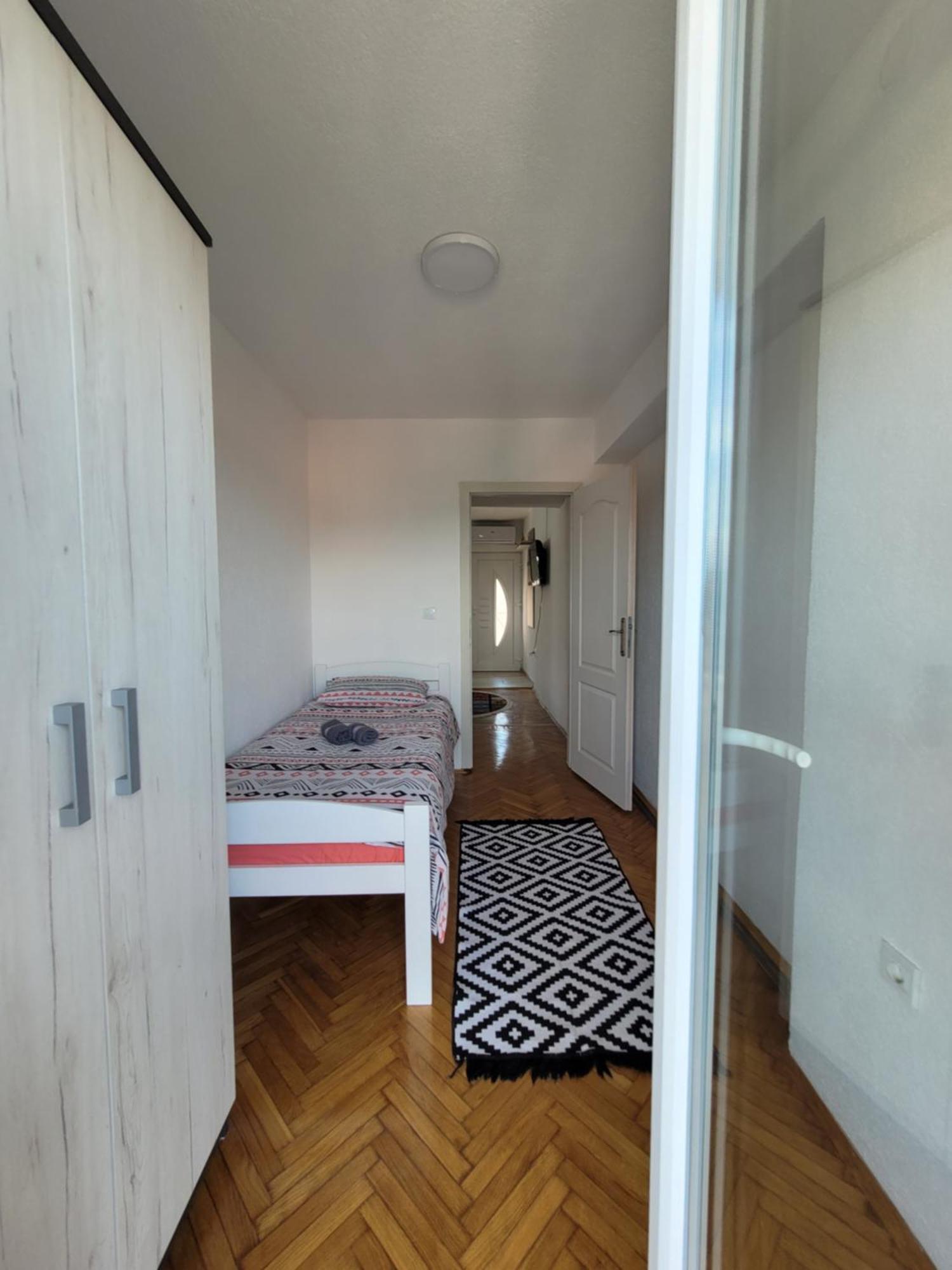 Apartmani Elegance Tuzla Eksteriør billede