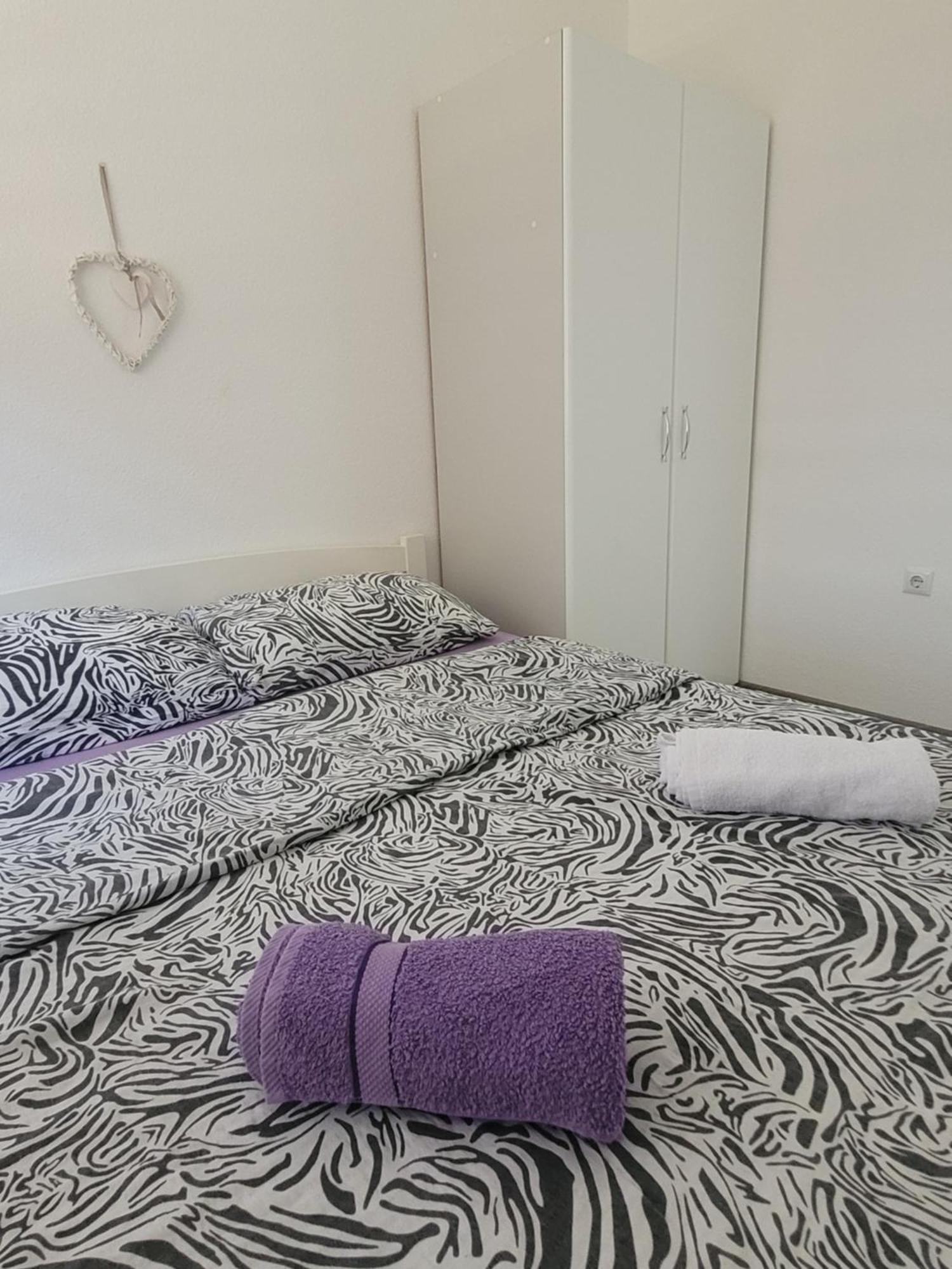 Apartmani Elegance Tuzla Eksteriør billede