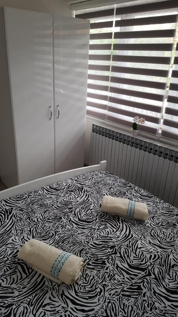 Apartmani Elegance Tuzla Eksteriør billede